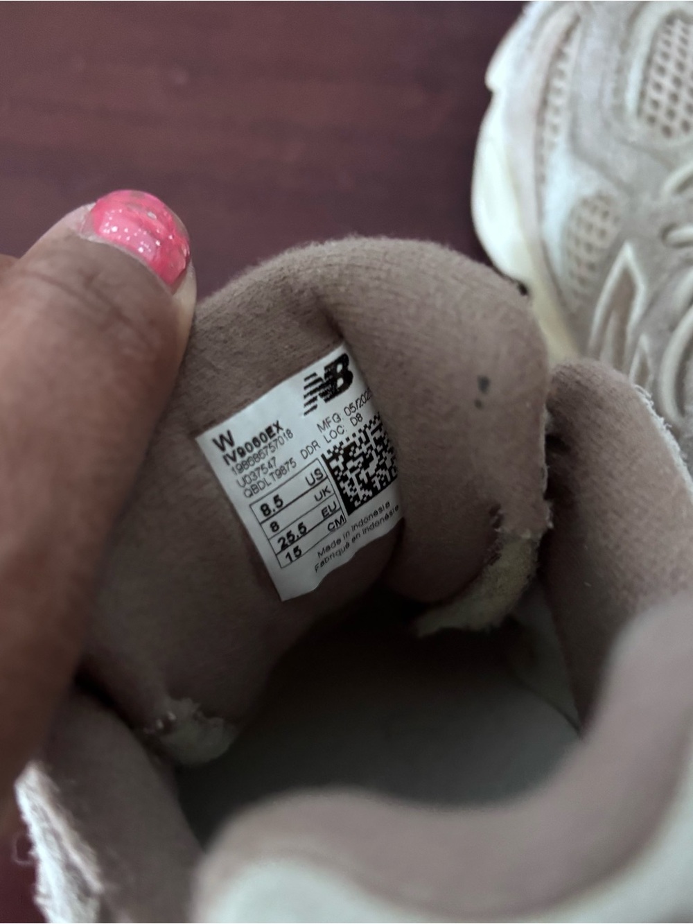 New Balance toddler Taupe and sand Mesh & Suede Sneakers size 8.5 euc - Picture 7 of 8